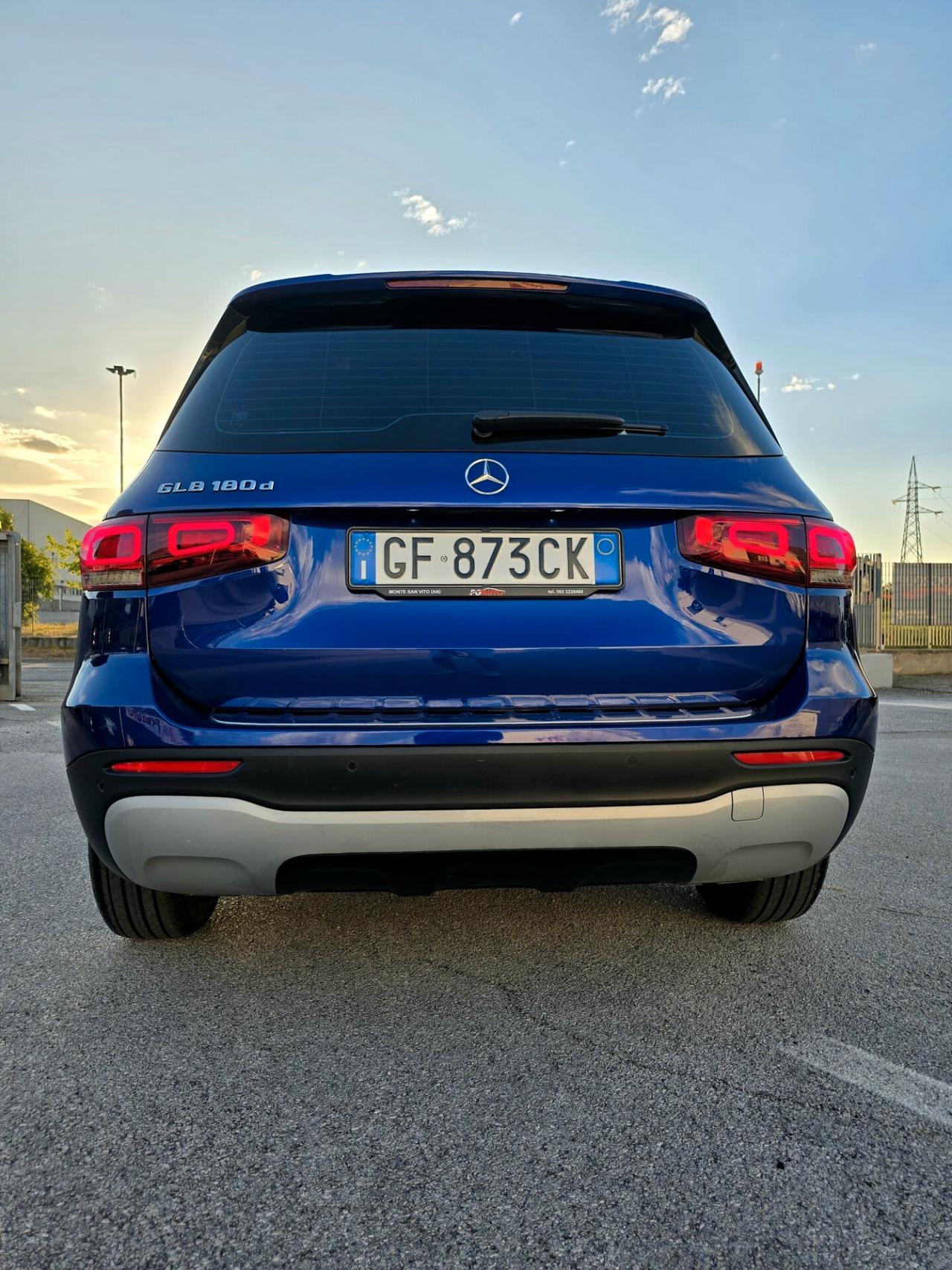 Mercedes-benz GLB 180 d Business Extra auto