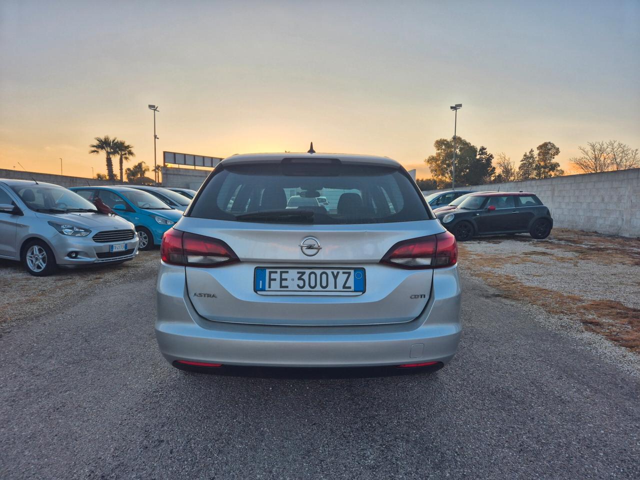 Opel Astra 1.6 CDTi 110CV Innovation 161.000 KM