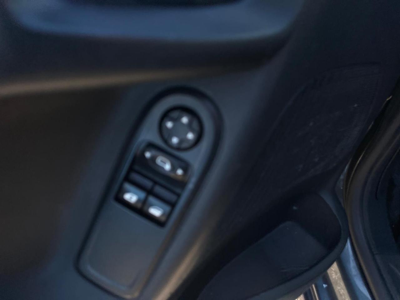 Citroen c3-1.4 hdi-full- 11/2012