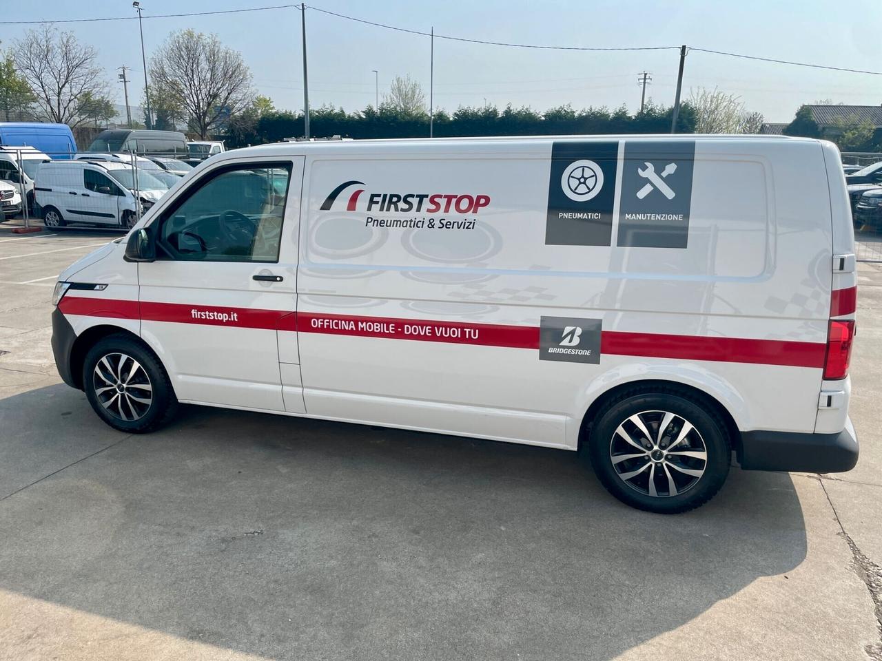 VW TRANSPORTER 2.0 TDI ***OFFICINA MOBILE *** 2021 ** SOLO 1674 KM