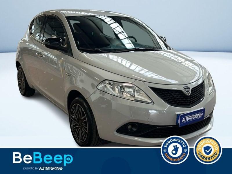 Lancia Ypsilon 1.0 HYBRID GOLD S&S 70CV