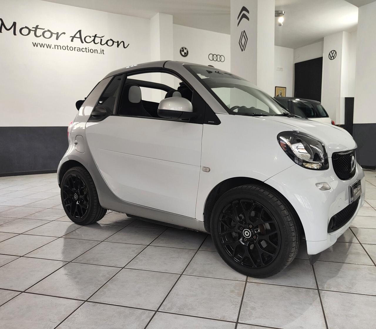 Smart ForTwo 70 1.0 twinamic cabrio Passion