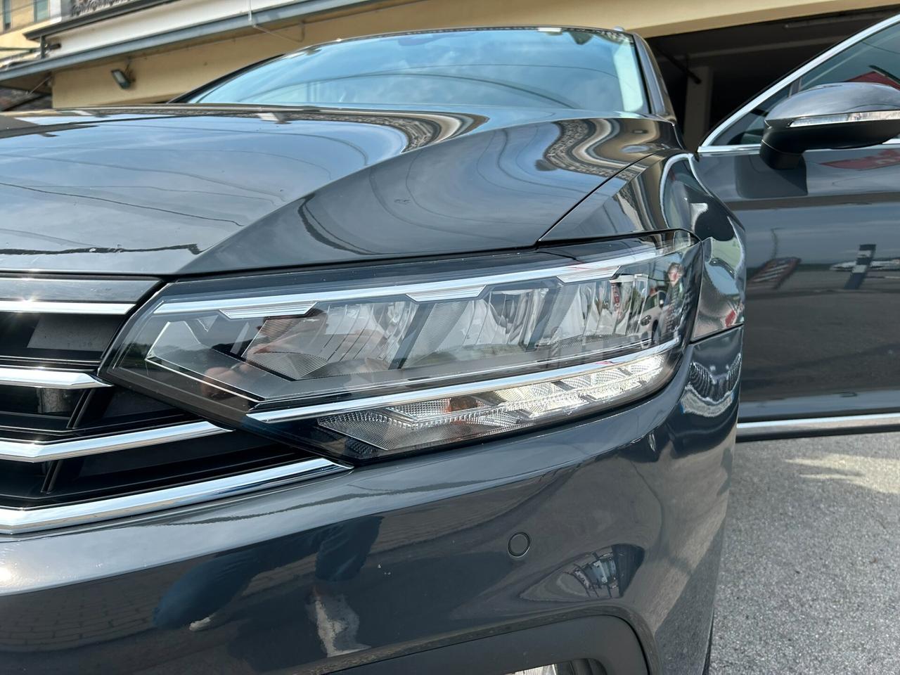 VW PASSAT VARIANT 2.0 TDI 150CV DSG Executive