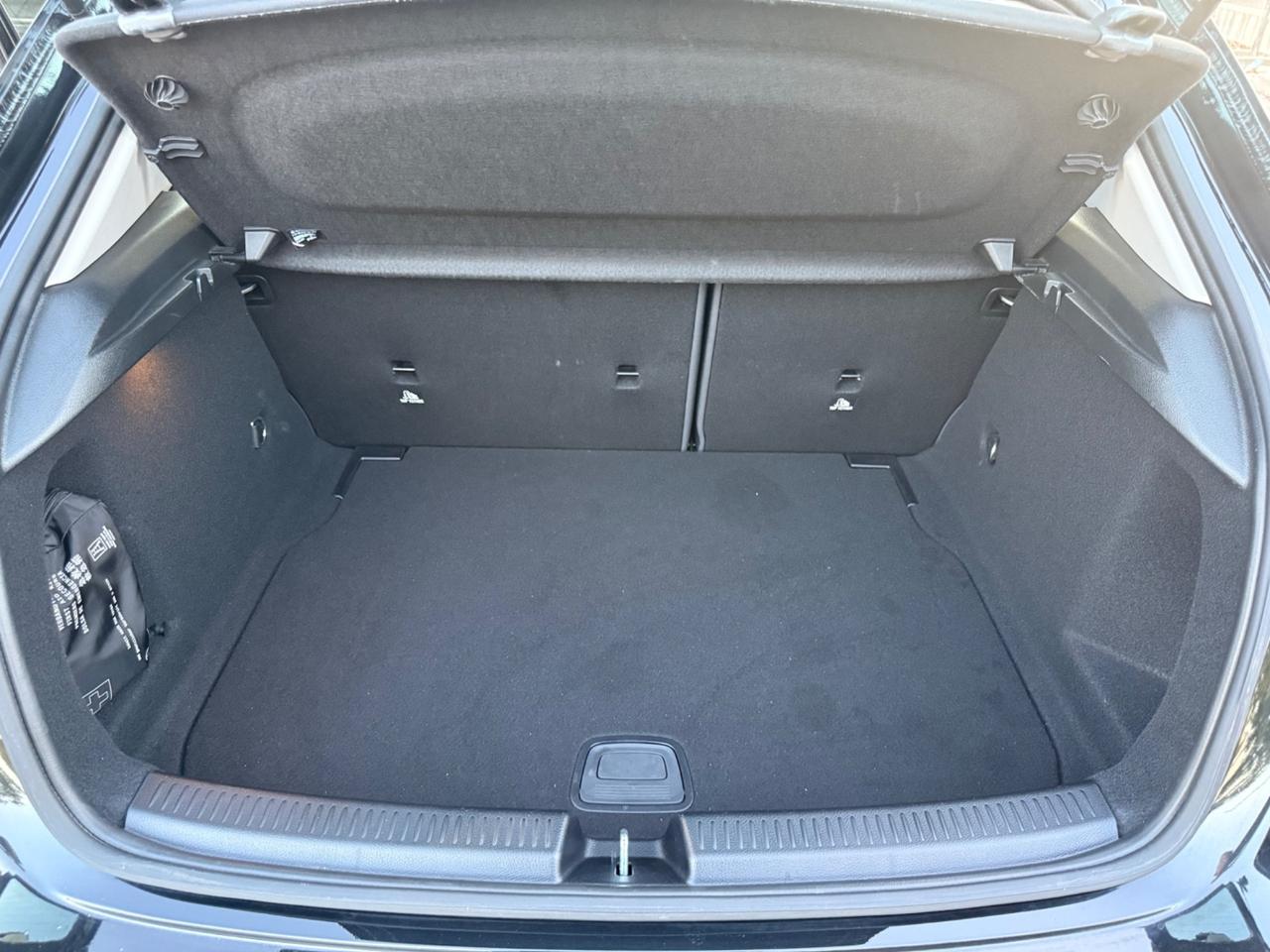 Mercedes-benz A 180 A 180 d Sport