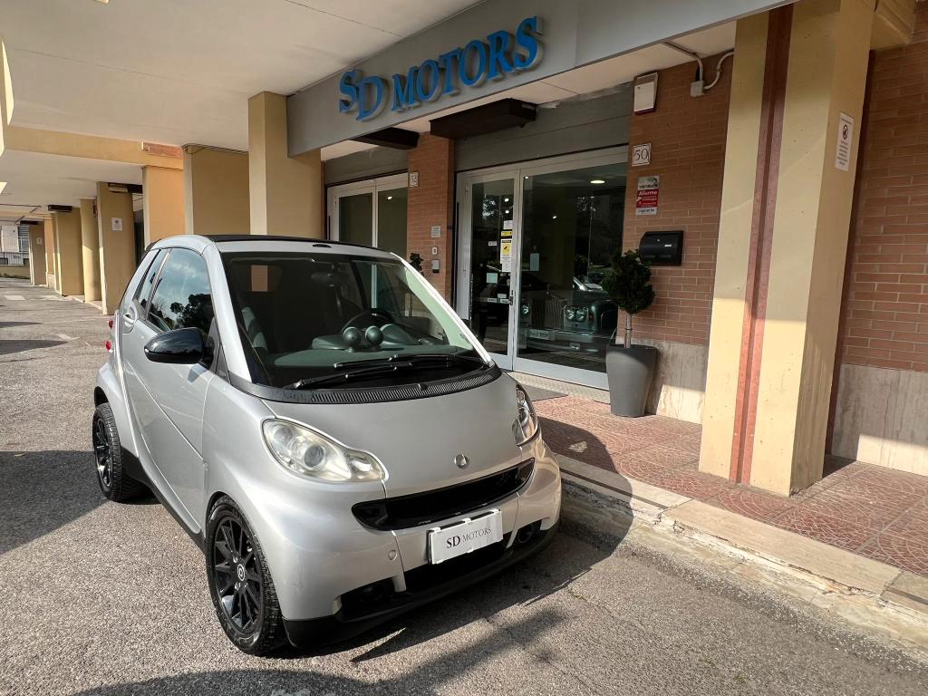 Smart fortwo cabrio 0.8 cdi Passion 45cv
