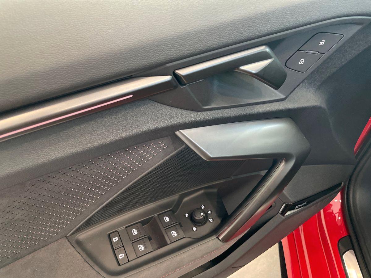 AUDI A3 IV 2024 Sportback - RS3 Sportback 2.5 tfsi quattro s-tronic