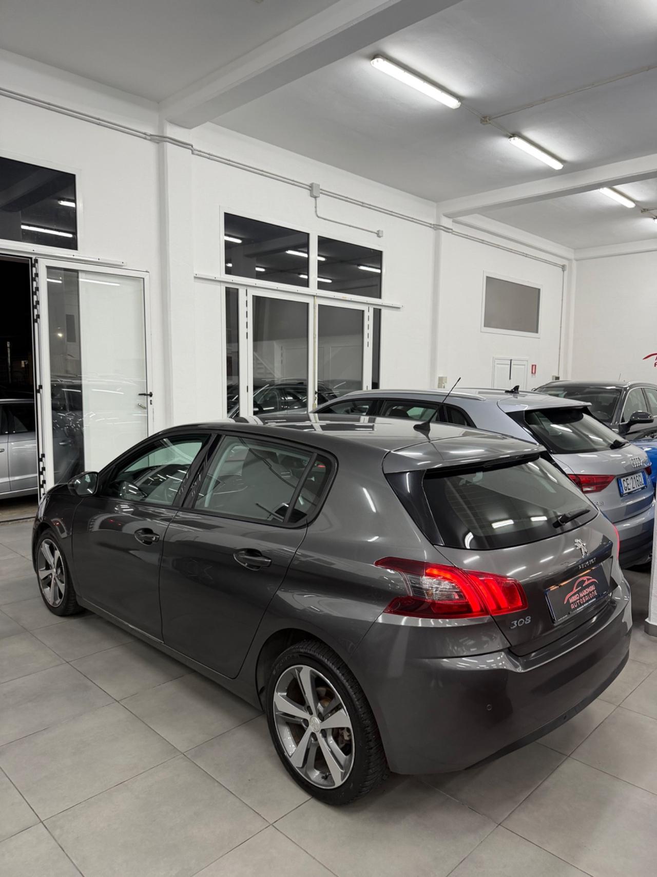 Peugeot 308 BlueHDi 130 S&S Allure FINANZIABILE