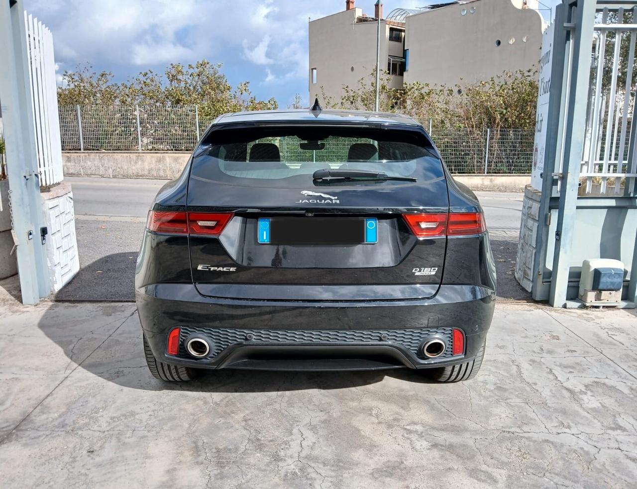 Jaguar E-Pace 2.0D 150 CV AWD aut. R-Dynamic