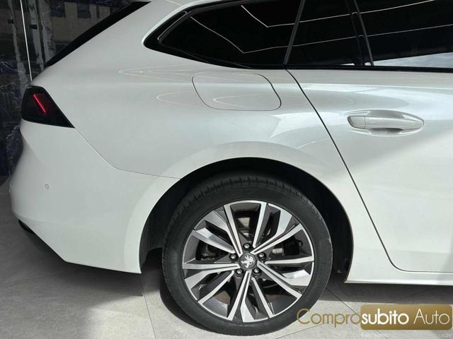 PEUGEOT 508 Plug-in Hybrid 225 e-EAT8 SW GT Pack