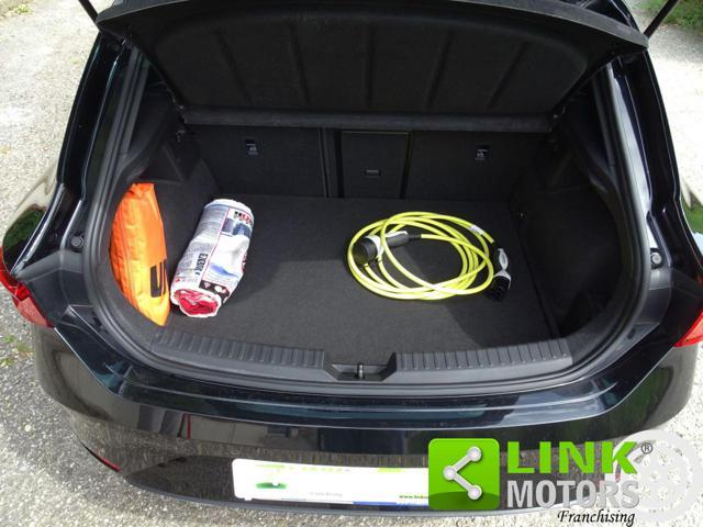 SEAT Leon 1.4 e-HYBRID 204 CV DSG FR PLUG IN *UNIPRO*