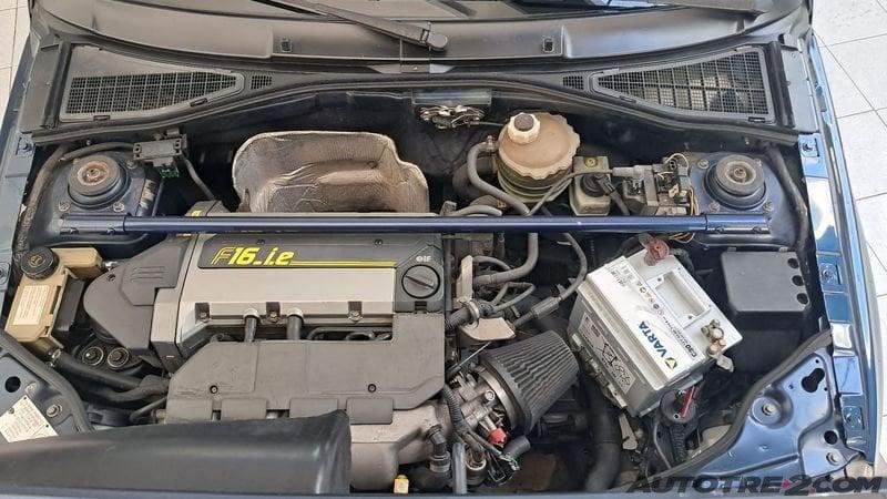 Renault Clio 2.0i 16V cat Williams