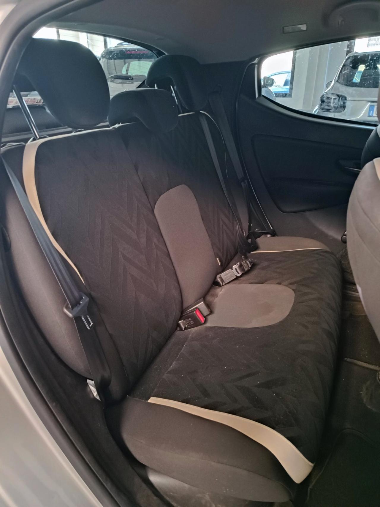 Lancia Ypsilon 5 Porte Ypsilon 1.2 Gold 69cv