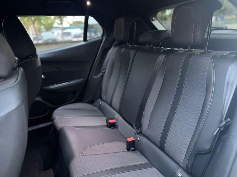 Peugeot 2008 PureTech 100 S&S Allure +GPL