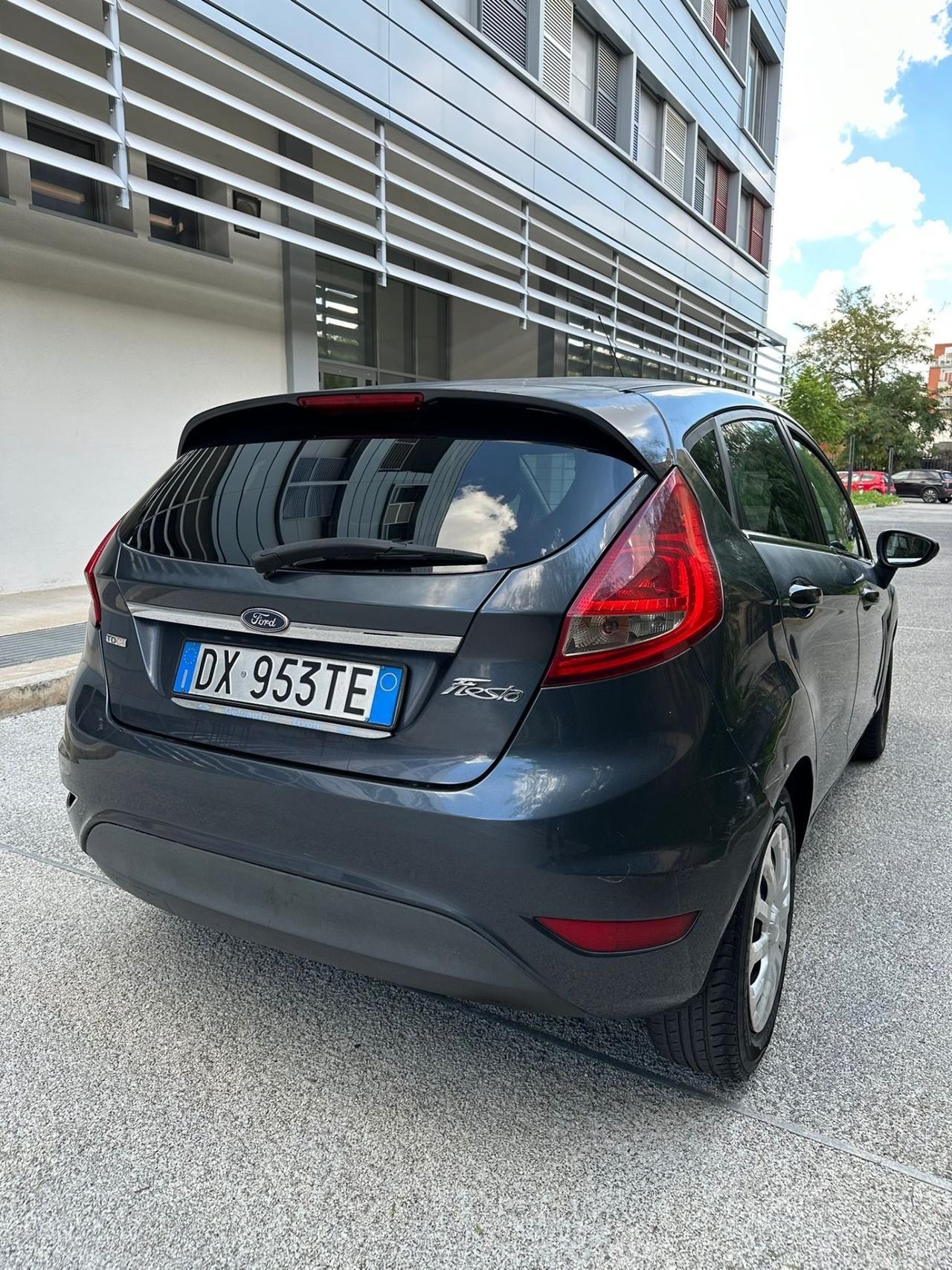 Ford Fiesta Fiesta+ 1.4 TDCi 68CV 5 porte