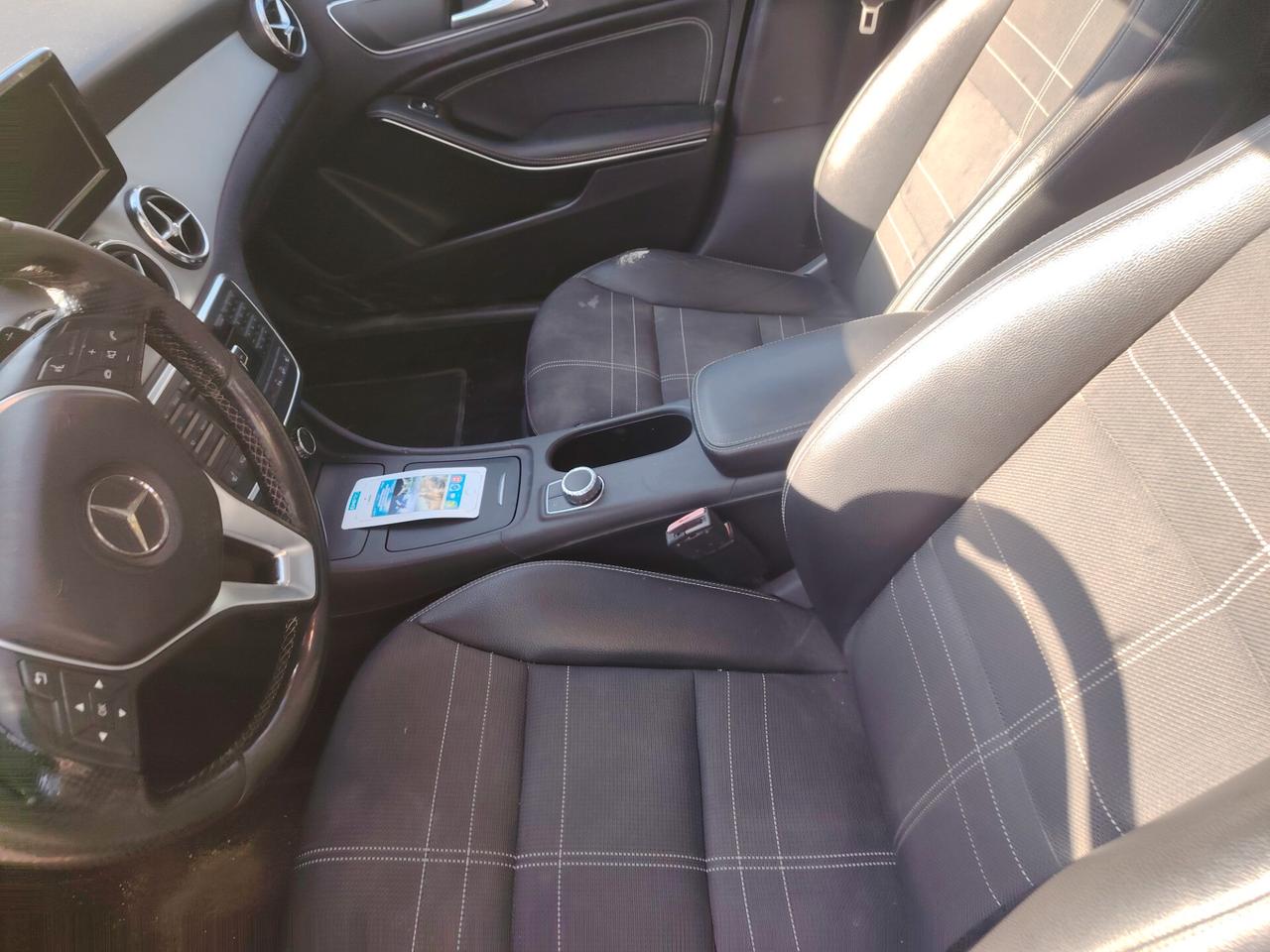 Mercedes-benz GLA 200 CDI Automatic 4Matic Sport