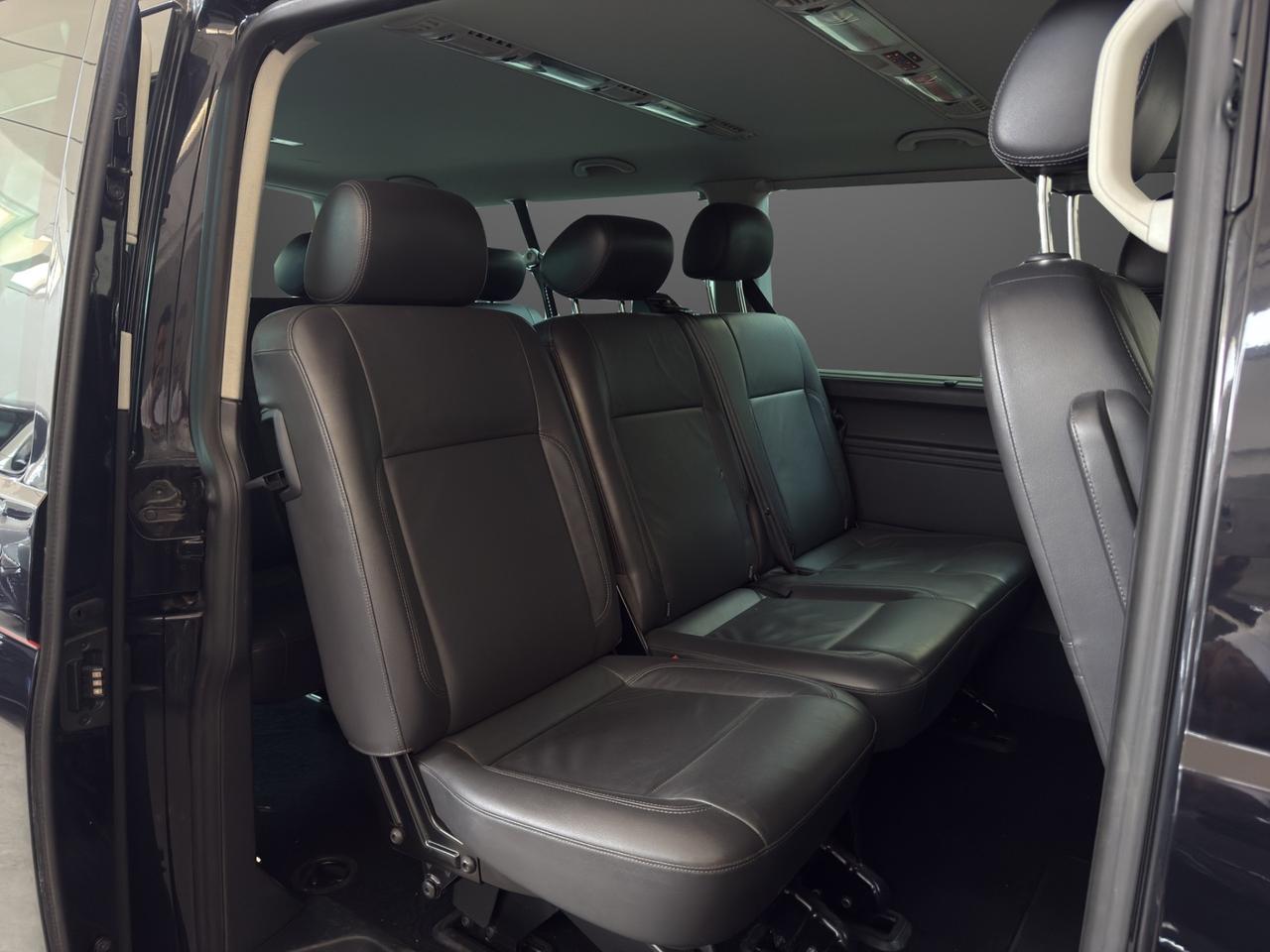 Volkswagen Transporter Caravelle 2.0 BiTDI 180CV DSG PL Comfortline