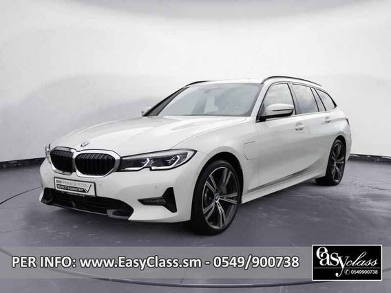 BMW Serie 3 330e Touring Sport