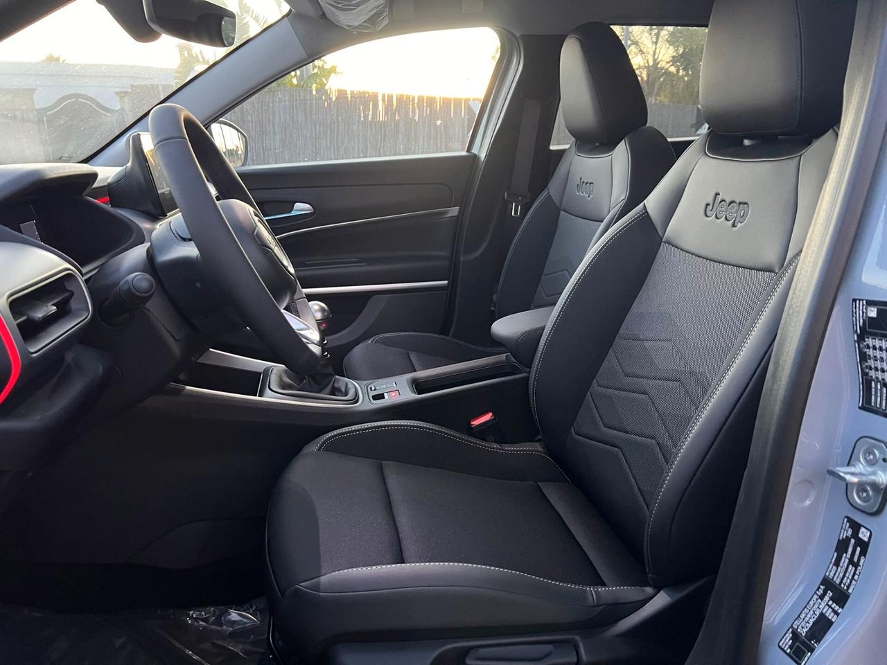 Jeep Avenger 1.2 Turbo 100 CV Summit