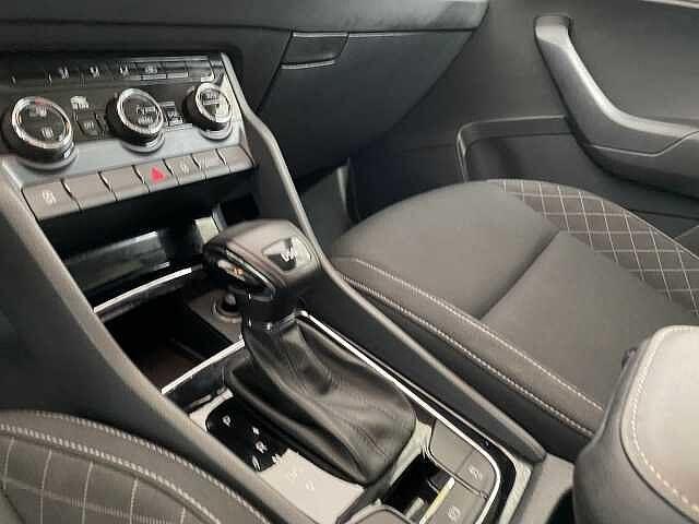 SKODA Karoq 1.6 TDI SCR DSG Executive