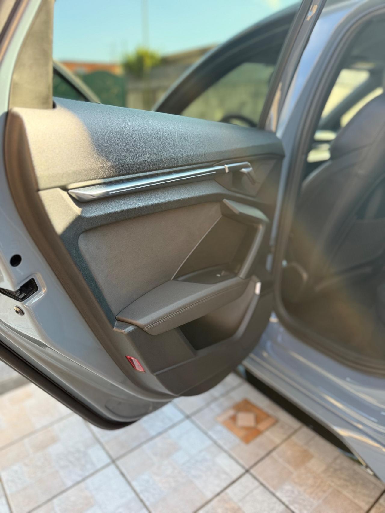 Audi A3 RS 3 SPB TFSI quattro S tronic