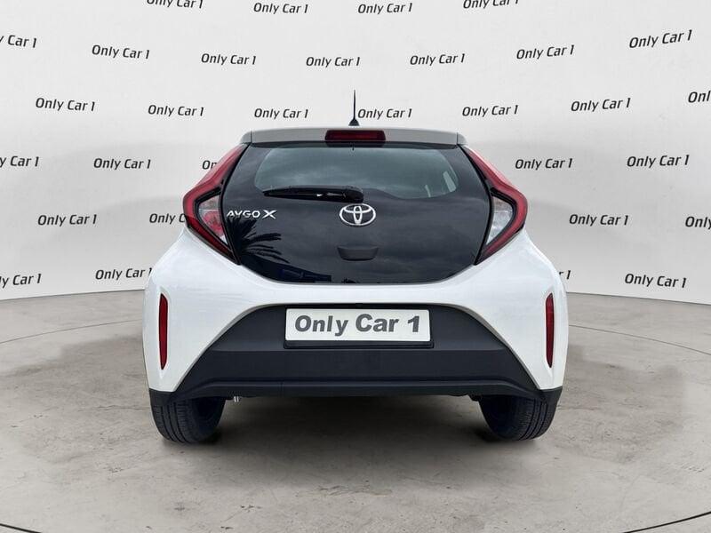 Toyota Aygo X 1.0 VVT-i 72 CV 5 porte Active S-CVT, A/T