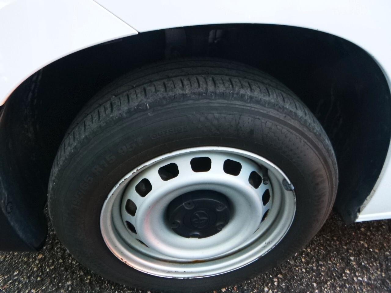 Toyota Proace City 1.5D 75 CV S&S PC 4p. Ground 13500€+IVA