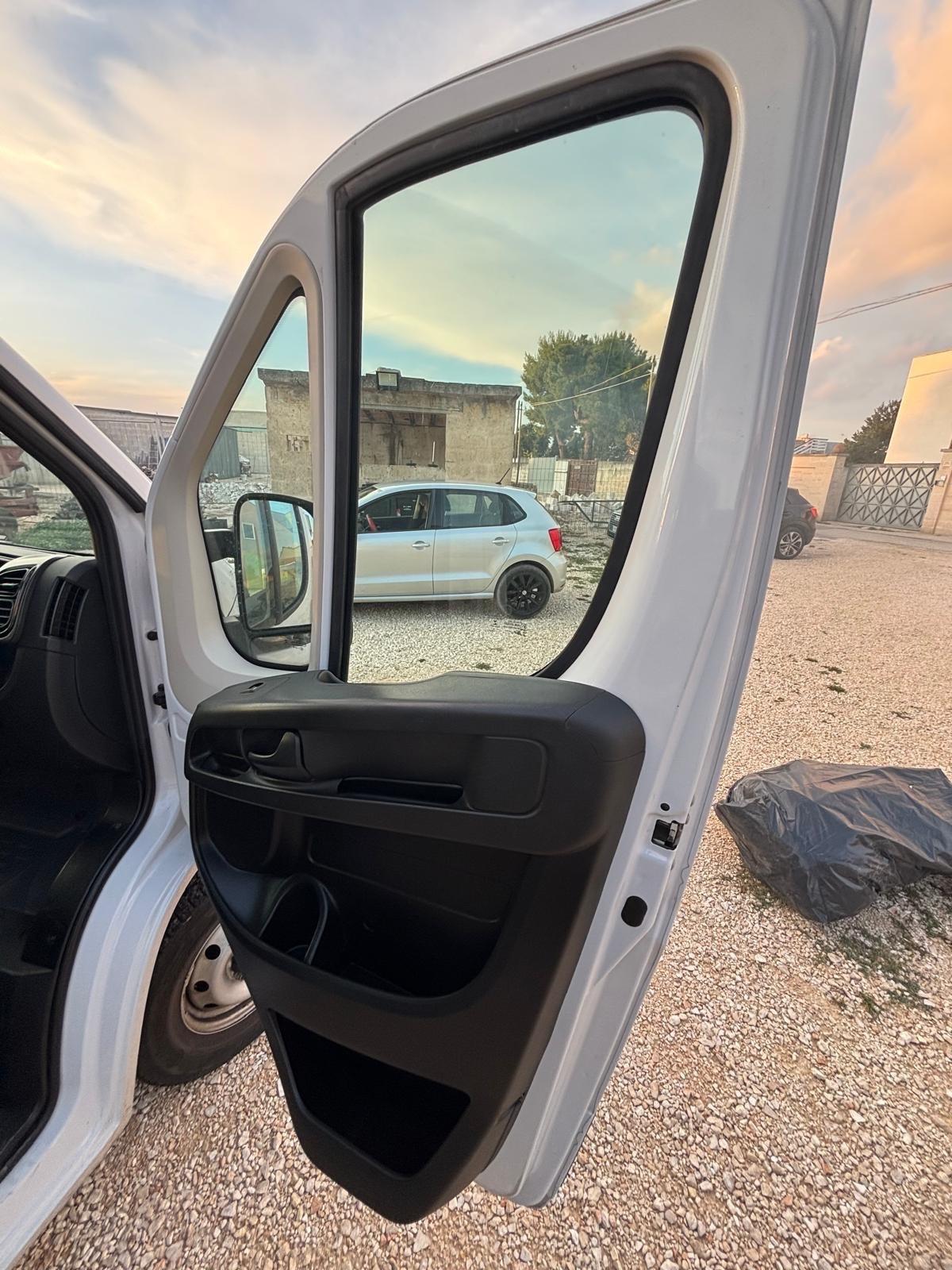 FIAT DUCATO 9 POSTI 2022