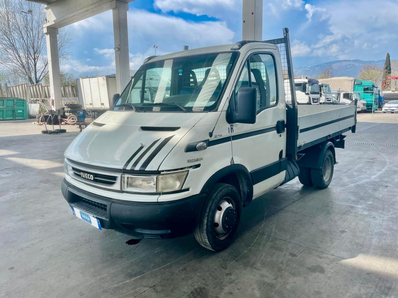 Iveco Daily 35c14 - RIBALTABILE TRILATERALE - MOTORE ROTTO NON MARCIANTE