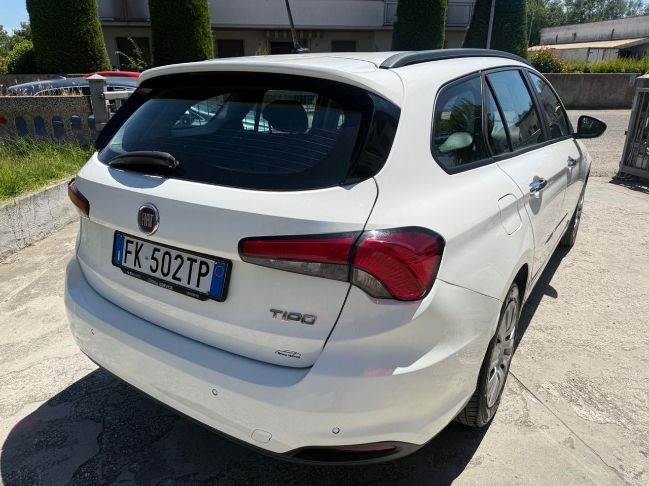 Fiat Tipo 1.6 Mjt DIESEL EURO 6B 2017 NEOPATENTATI