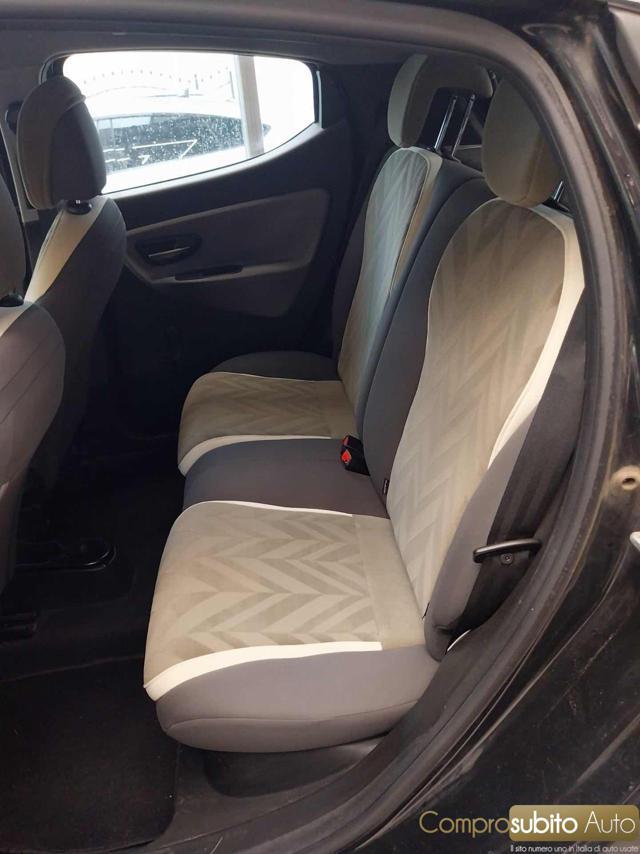 LANCIA Ypsilon 1.3 MJT 16V 95 CV (Garanzia 12 Mesi)