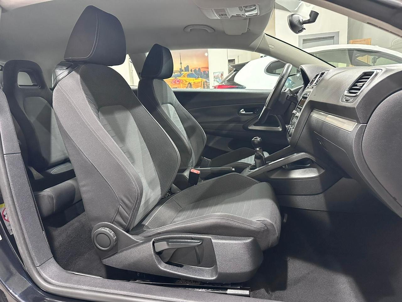 VOLKSWAGEN SCIROCCO 2.0 TDI 140CV