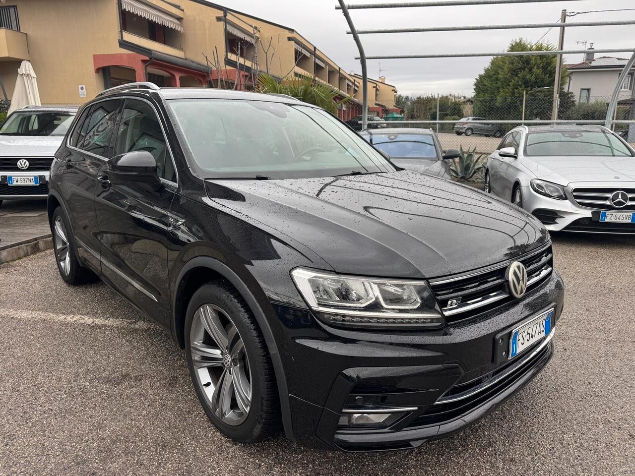 Volkswagen Tiguan 2.0 TDI DSG Sport R LINE