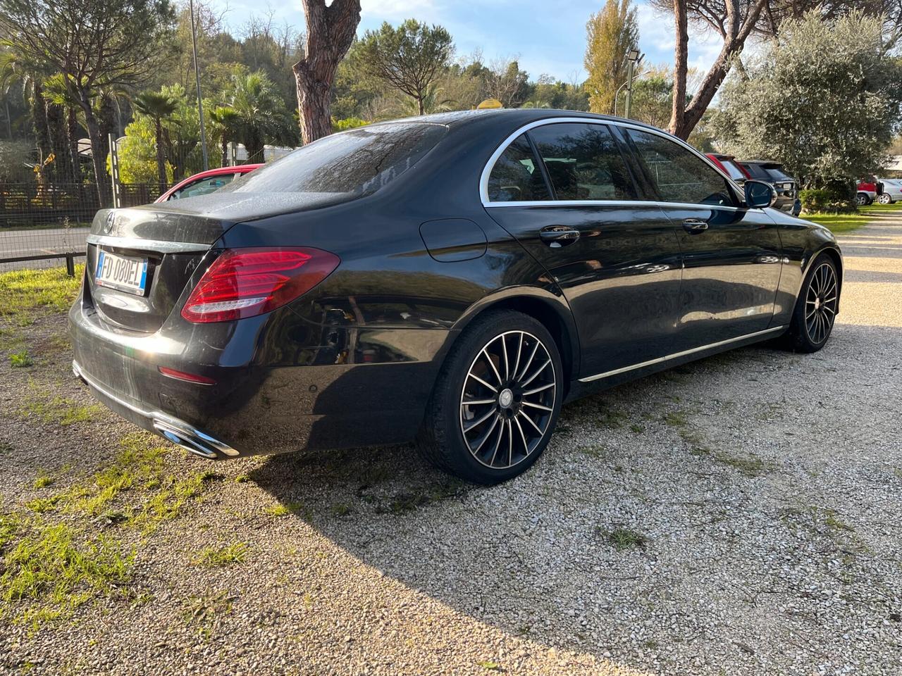 Mercedes-benz E 220 E 220 BlueTEC Sport