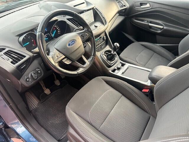 Ford Kuga 1.5 TDCI 120 CV S&S 2WD ST-Line