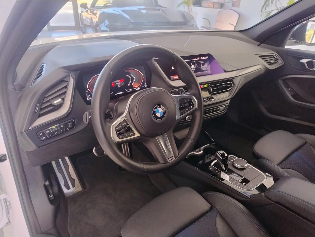 Bmw 116 116d 5p. Msport Xdrive