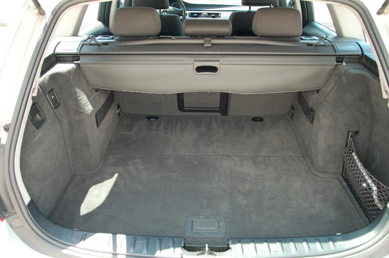 Bmw 320 320d cat xDrive Touring Attiva