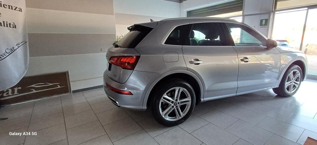Audi Q5 40 TDI quattro S tronic line plus