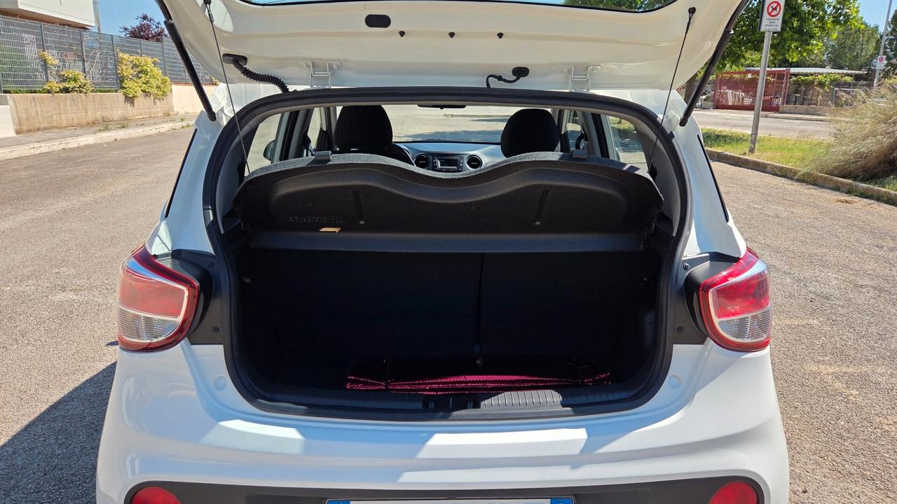 Hyundai i10 1.0 Automatica