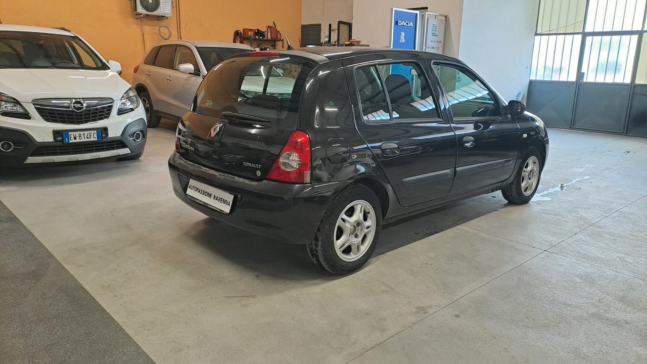 Renault Clio Storia 1.2 5 porte GPL Confort
