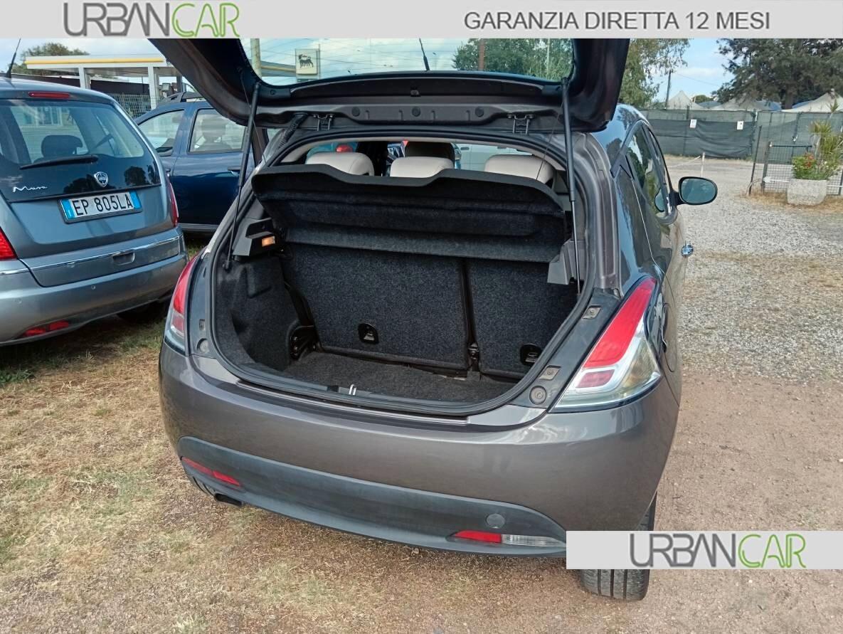 Lancia Ypsilon 1.3 Mjt Cv 95 5p Platinum - GARANZIA