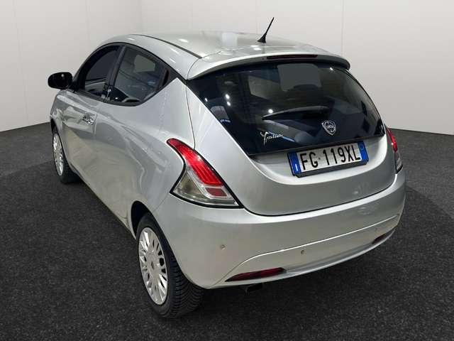 Lancia Ypsilon 1.2 Gold 69cv