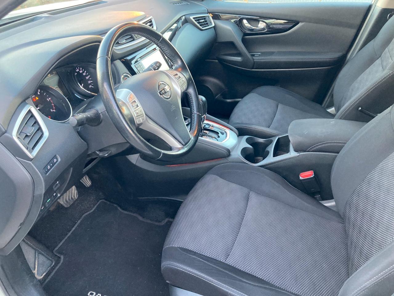 Nissan Qashqai II 1.6 dci N-Connecta 2wd 130cv xtronic