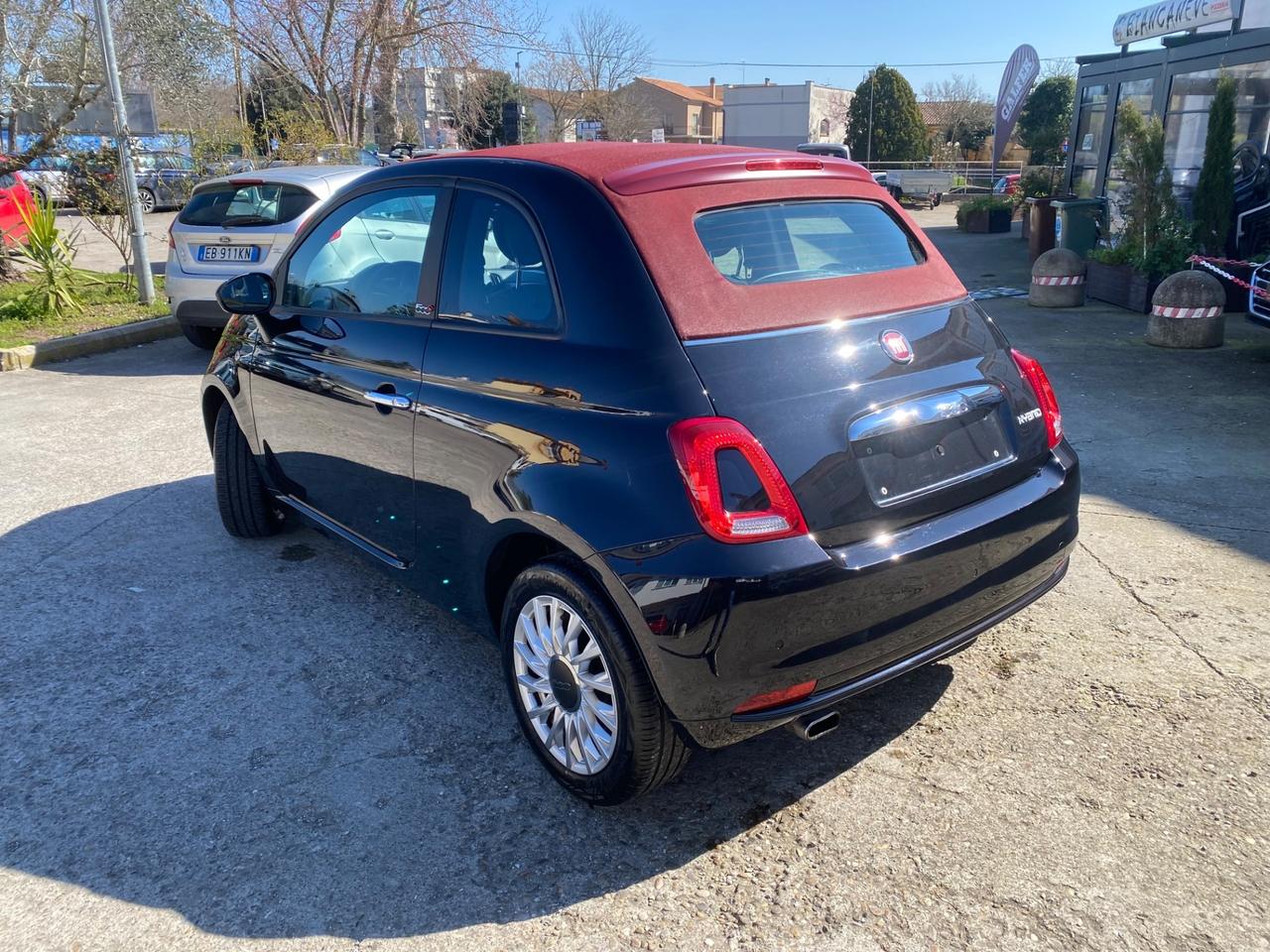 Fiat 500 C 1.0 Hybrid Lounge