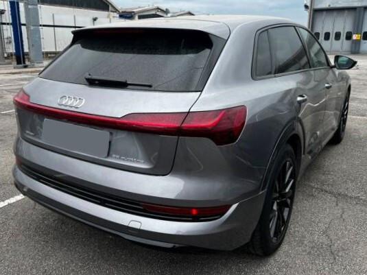 Audi e-tron Etron 55 QUATTRO S-LINE BLACKLINE MATRIX 360° 21"