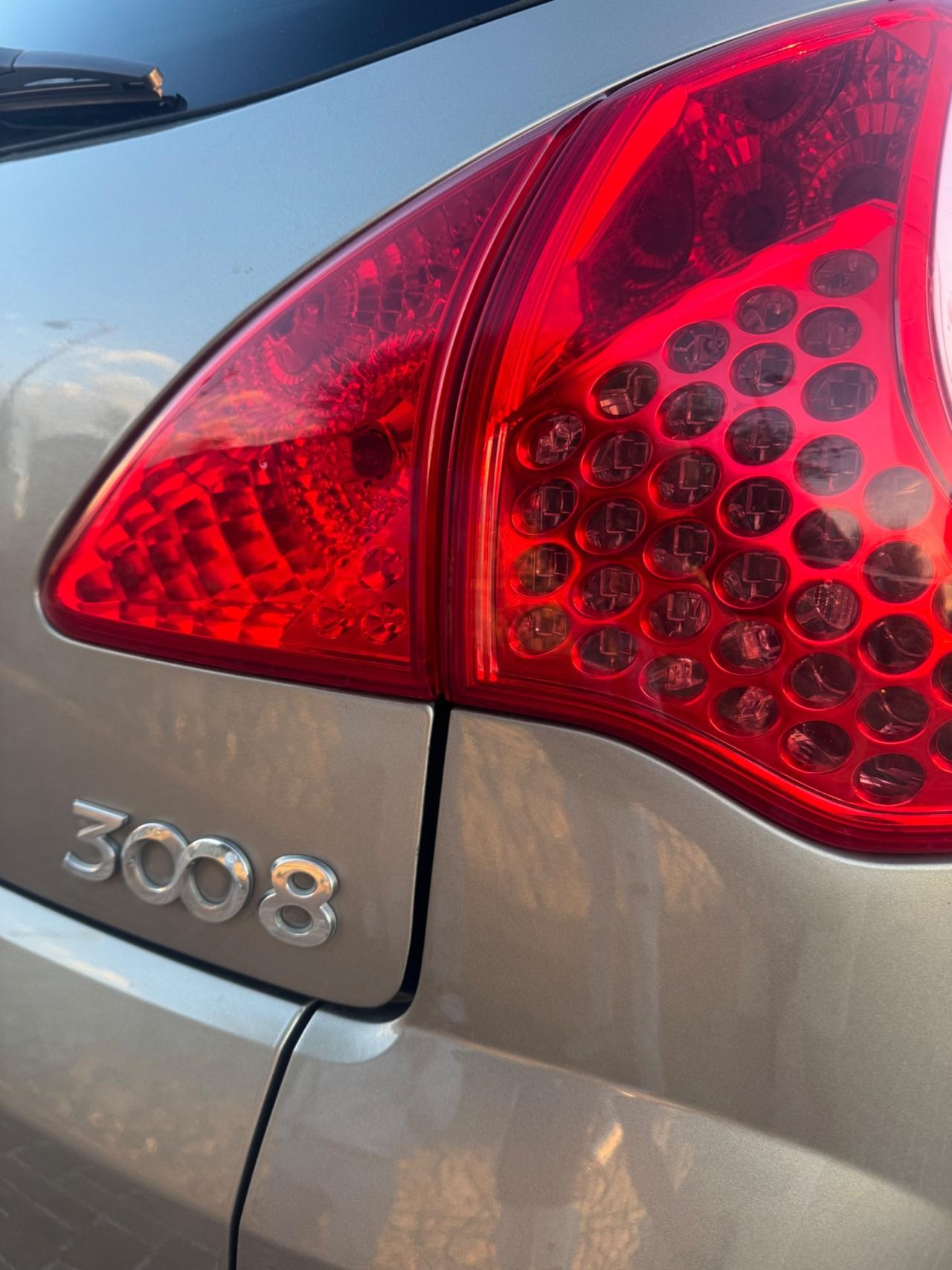 Peugeot 3008 1.6 HDi 112CV 2011