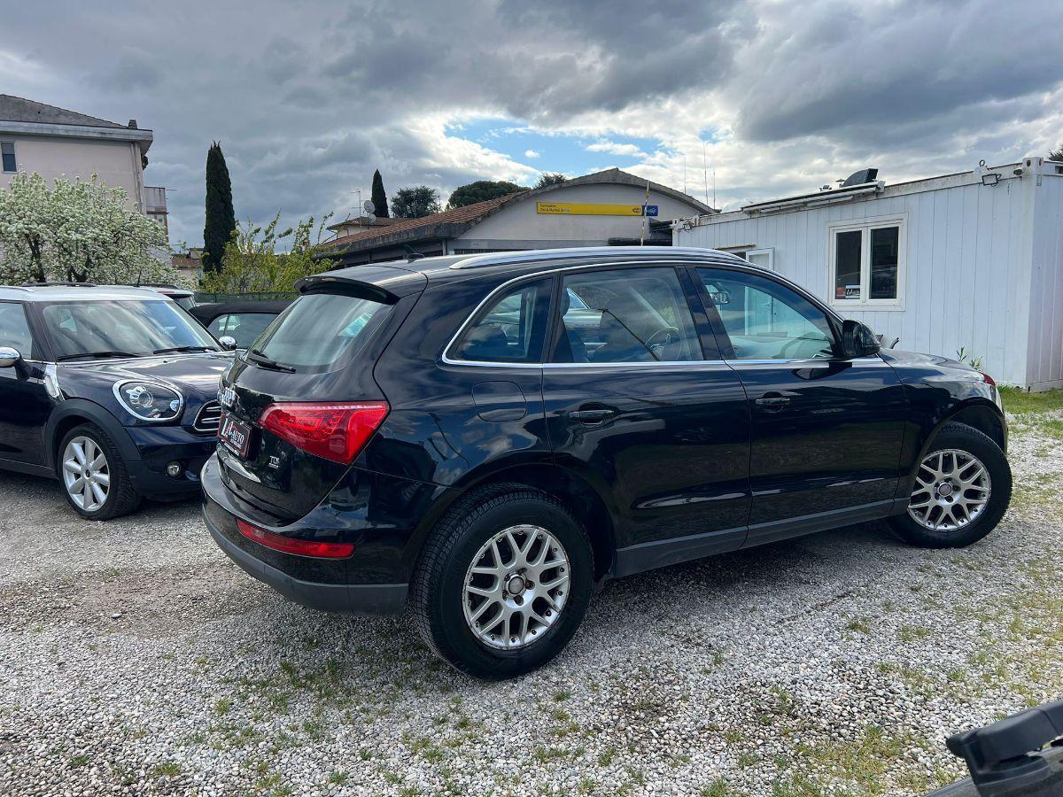 AUDI - Q5 - 2.0 TDI quattro S tronic S line