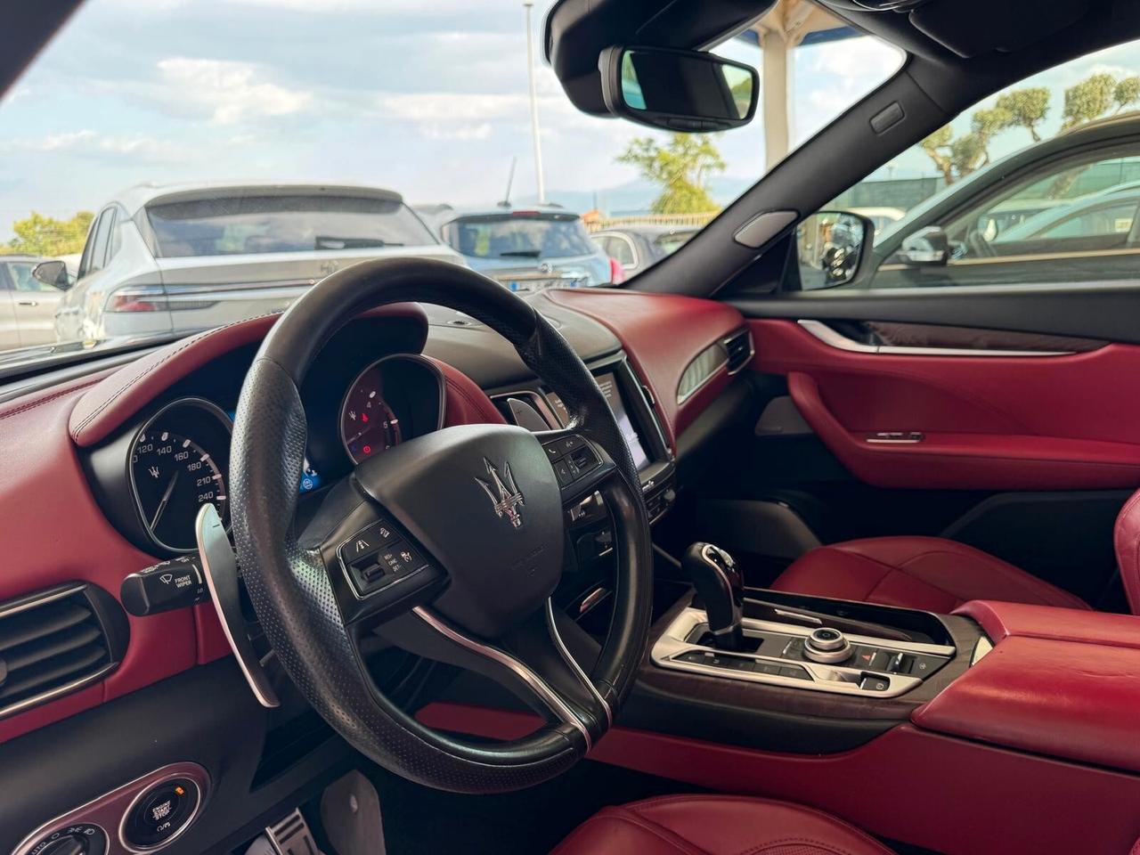 Maserati Levante V6 Diesel 275 CV AWD