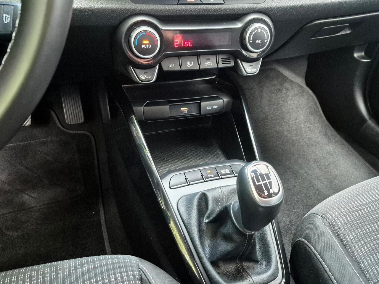 Kia Stonic 1.0 T-GDi 100 CV MHEV Style