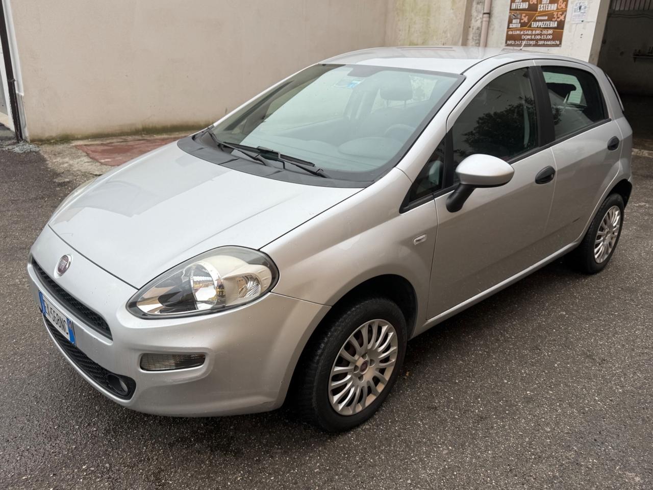 Fiat Punto 1.4 8V 5 porte Natural Power Street