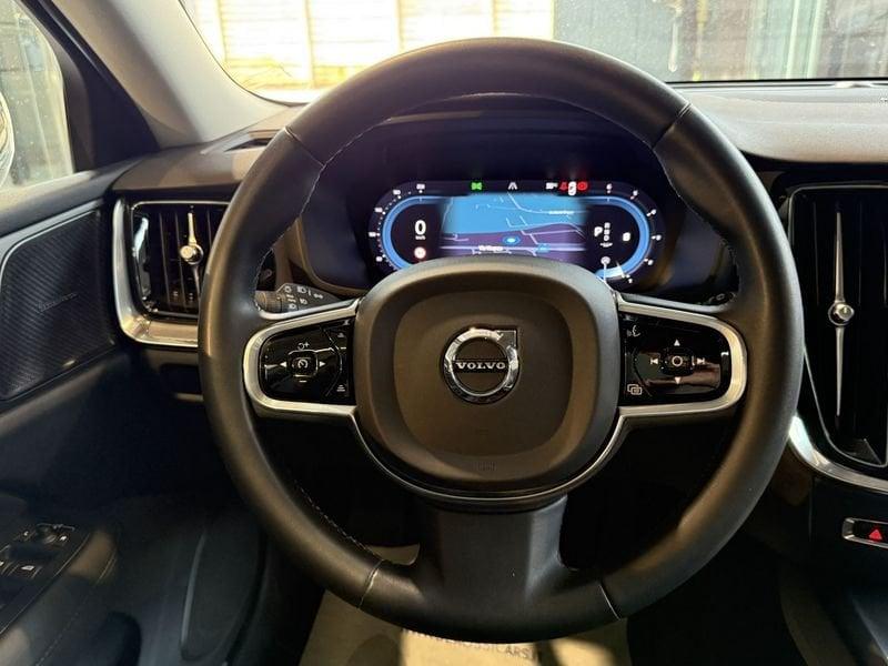 Volvo V60 Cross Country B4 (d) AWD automatico Plus